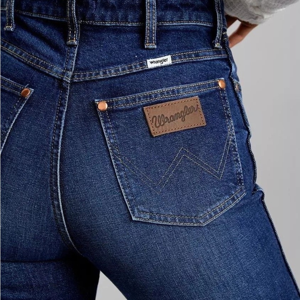NWT Wrangler Westward 626 Jeans Womens 34x32 High Rise Boot Stretch Western Blue
